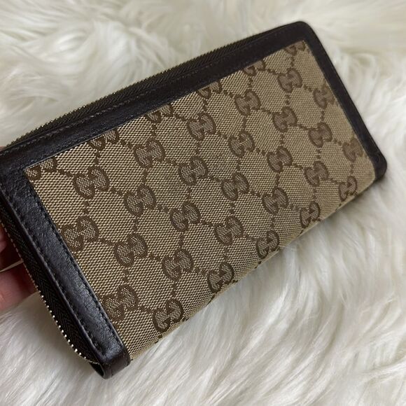 💯Authentic Gucci Zipped Long Wallet 🍀 - Picture 6 of 16